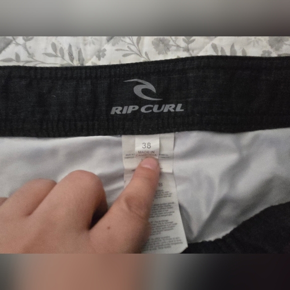Rip Curl Men's Multicolor Swim Shorts - Picture 5 of 7
